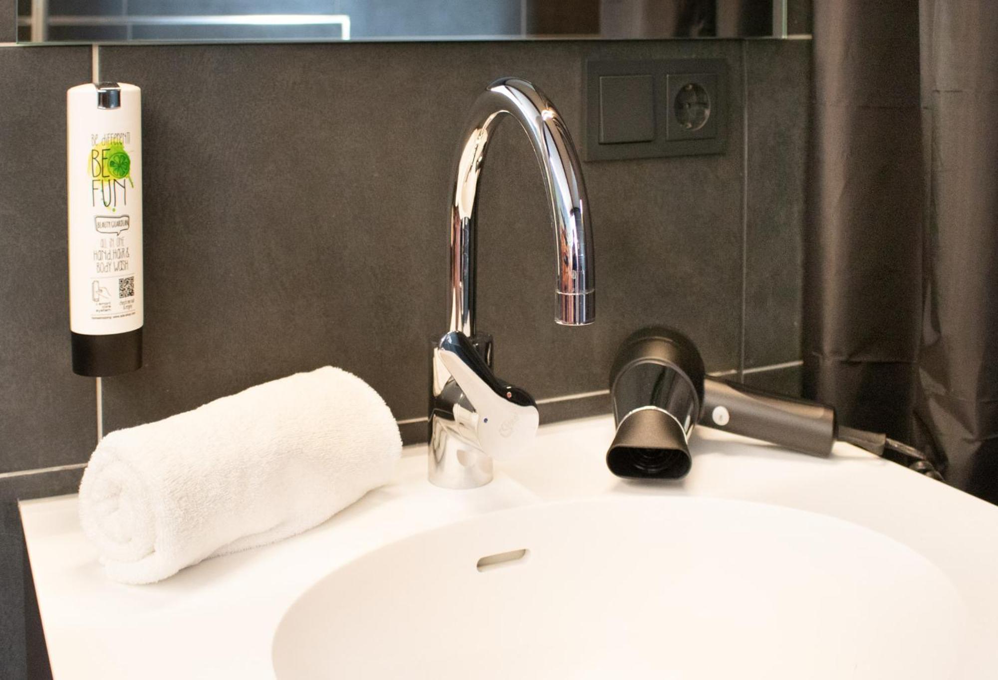 Zor Hotel By Wmm Hotels Zimmern ob Rottweil Bagian luar foto